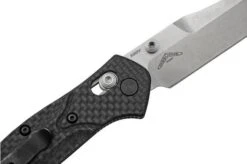 Benchmade Mini Osborne, 945-2, CPM-S90V Carbon, Pocket Knife 11 Benchmade Mini Osborne, 945-2, CPM-S90V Carbon, Pocket Knife -Chic Knife Store BE945 2 05 benchmade