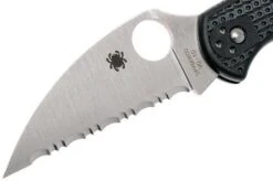 Spyderco Delica 4 Wharncliffe C11FSWCBK Serrated Pocket Knife -Chic Knife Store SPC11FSWCBK 03 spyderco spc11fswcbk 03