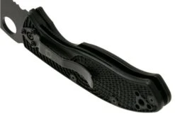 Spyderco Tenacious Lightweight Black C122PSBBK FRN Partly Serrated Pocket Knife -Chic Knife Store SPC122PSBBK 05 spyderco