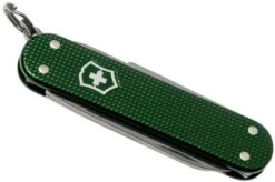 Victorinox Classic Alox Green 0.6221-24R4.KTE1 Knivesandtools Edition, Swiss Pocket Knife 11 Victorinox Classic Alox Green 0.6221-24R4.KTE1 Knivesandtools Edition, Swiss Pocket Knife -Chic Knife Store VT0 6221 24R4 KTE1 04 victorinox