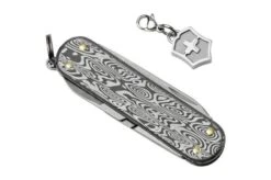 Victorinox Classic SD Brilliant, Damast, 0.6221.34 Swiss Pocket Knife 11 Victorinox Classic SD Brilliant, Damast, 0.6221.34 Swiss Pocket Knife -Chic Knife Store VT0 6221 34 05 victorinox