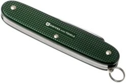 Victorinox Pioneer Alox Green 0.8201.24R4.KTE1 Knivesandtools Edition, Swiss Pocket Knife -Chic Knife Store VT0 8201 24R4 KTE1 04 victorinox