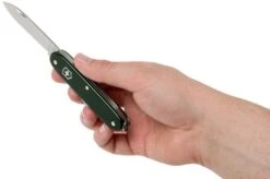 Victorinox Pioneer Alox Green 0.8201.24R4.KTE1 Knivesandtools Edition, Swiss Pocket Knife -Chic Knife Store VT0 8201 24R4 KTE1 06 victorinox