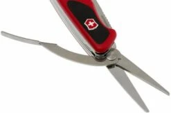 Victorinox RangerGrip 71 Gardener 10 Victorinox RangerGrip 71 Gardener -Chic Knife Store VT0 9713 C 03 victorinox rangergrip 71 gardener vt0 9713 c d3