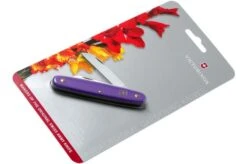Victorinox Floral Knife 3.9050.22B1 Violet -Chic Knife Store VT3 9050 22B1 07 victorinox